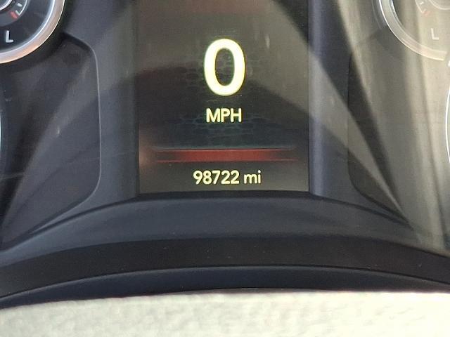 2020 Ram 1500 Big Horn Crew Cab 4x4 5'7" Box