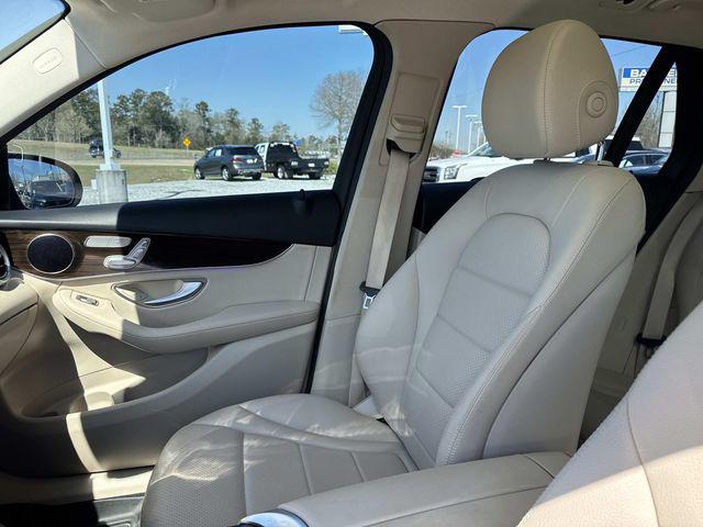 2022 Mercedes-Benz GLC SUV