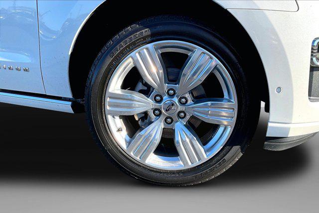 2024 Ford Expedition Platinum