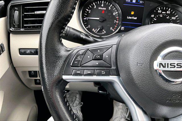 2022 Nissan Rogue Sport SL FWD Xtronic CVT