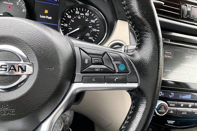 2022 Nissan Rogue Sport SL FWD Xtronic CVT