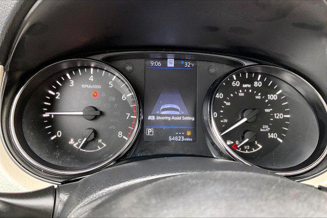 2022 Nissan Rogue Sport SL FWD Xtronic CVT