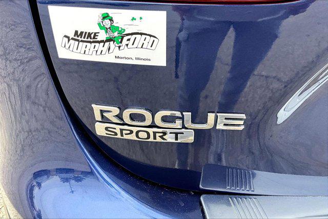 2022 Nissan Rogue Sport SL FWD Xtronic CVT