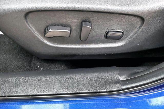 2022 Nissan Rogue Sport SL FWD Xtronic CVT