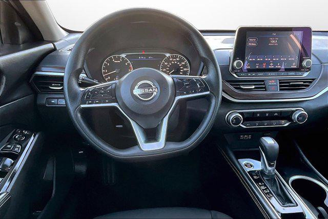 2023 Nissan Altima SV FWD