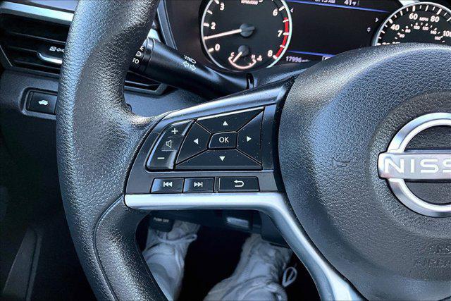 2023 Nissan Altima SV FWD
