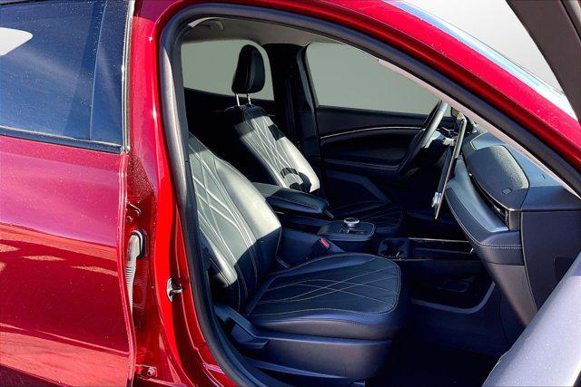 2021 Ford Mustang Mach-E Select