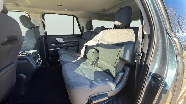 2025 Ford Expedition Active MAX