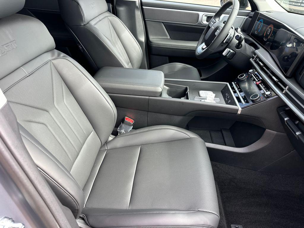 New 2026 Gray HYUNDAI XRT AWD image 14