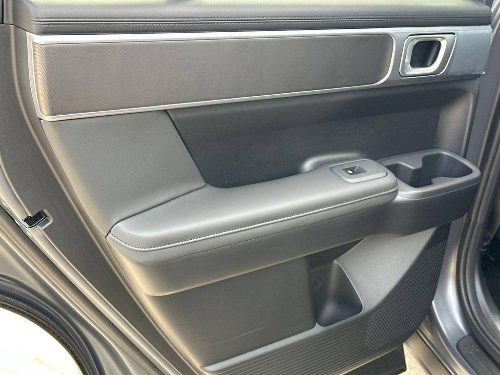 New 2026 Gray HYUNDAI XRT AWD image 22