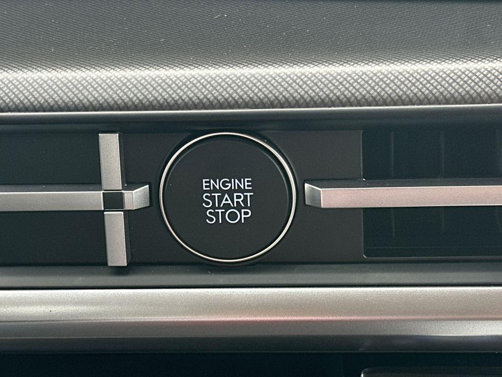 New 2026 Gray HYUNDAI XRT AWD image 31