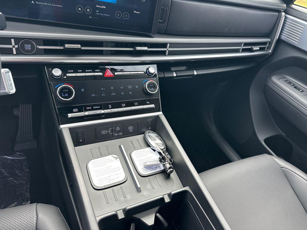 New 2026 Gray HYUNDAI XRT AWD image 34