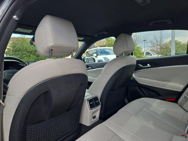 2025 Genesis G70 2.5T RWD