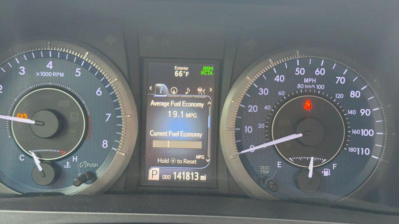2019 Toyota Sienna XLE 8 Passenger