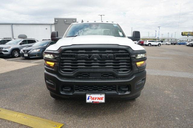 2026 RAM Ram 3500 Chassis Cab RAM 3500 TRADESMAN CREW CAB CHASSIS 4X4 60 CA