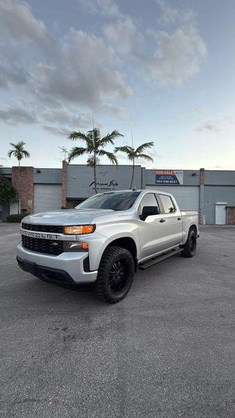 2020 Chevrolet Silverado 1500 2WD Crew Cab Short Bed Custom for sale in Miami, FL