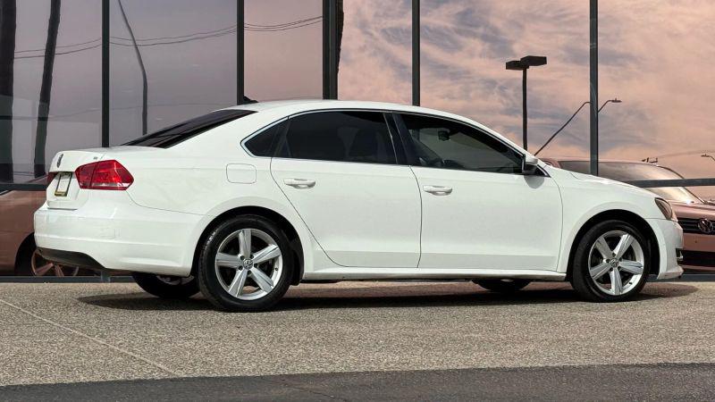 2013 Volkswagen Passat 2.5L SE