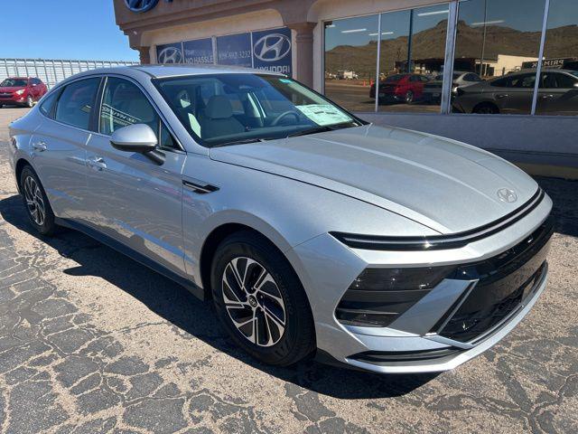 2026 Hyundai Sonata Hybrid Blue