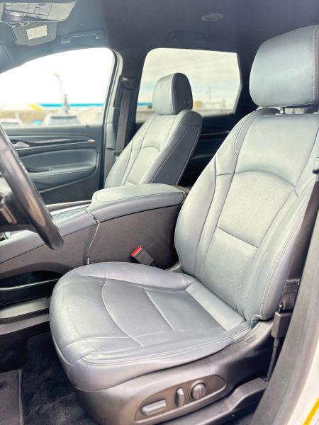 2022 Buick Enclave FWD Essence