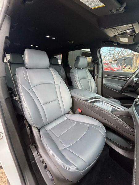 2022 Buick Enclave FWD Essence