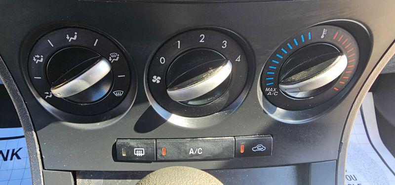 2013 Mazda Mazda3 i SV