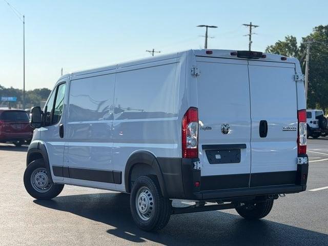 2026 Ram ProMaster Cargo Van Tradesman Low Roof 136 WB w/Pass Seat