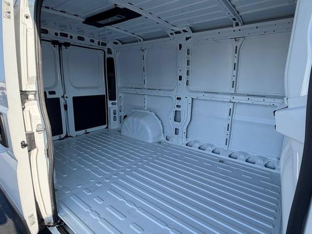 2026 Ram ProMaster Cargo Van Tradesman Low Roof 136 WB w/Pass Seat