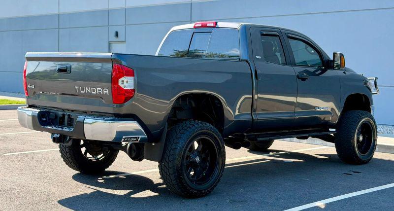 2017 Toyota Tundra SR5 4.6L V8