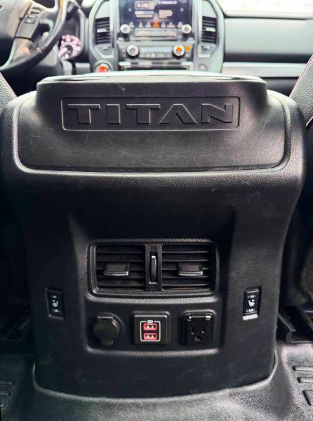 2021 Nissan Titan Crew Cab PRO-4X 4x4