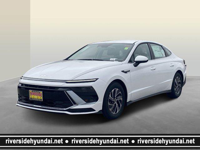 2026 Hyundai Sonata Hybrid Blue