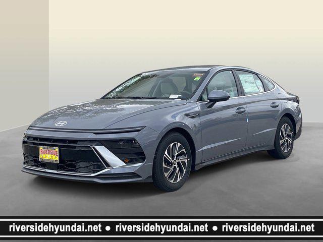 2026 Hyundai Sonata Hybrid Blue