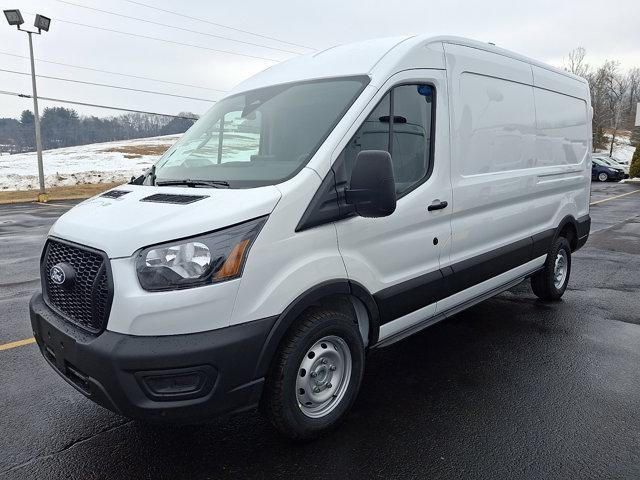 2026 Ford Transit Cargo Van T-250 148" Med Rf 9150 GVWR RWD