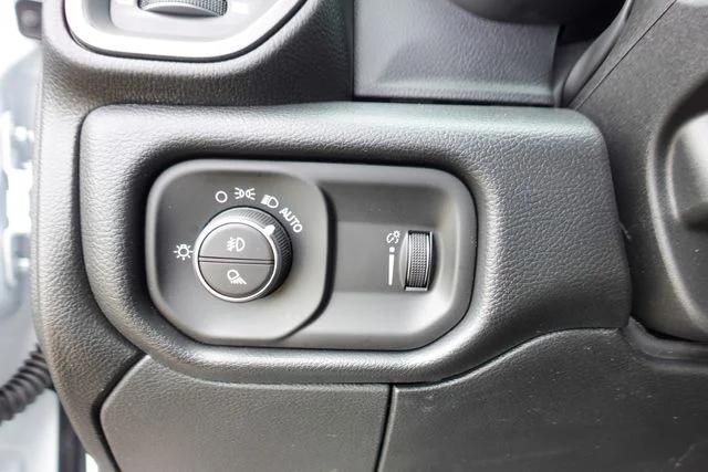 2026 Ram 3500 Tradesman Crew Cab 4x4 64 Box