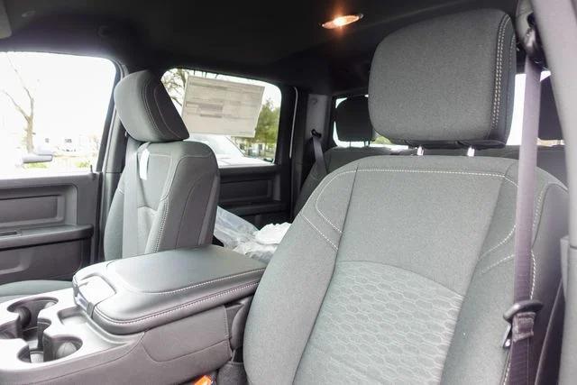2026 Ram 3500 Tradesman Crew Cab 4x4 64 Box