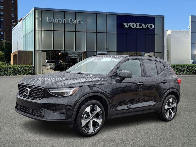 2026 Volvo XC40 Core, B5 AWD Gas (mild hybrid), Dark for sale in Wilmington, DE