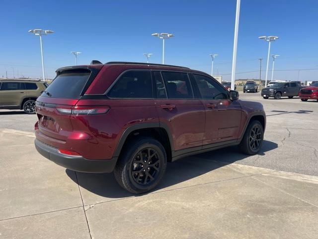 2026 Jeep Grand Cherokee Altitude 4x4