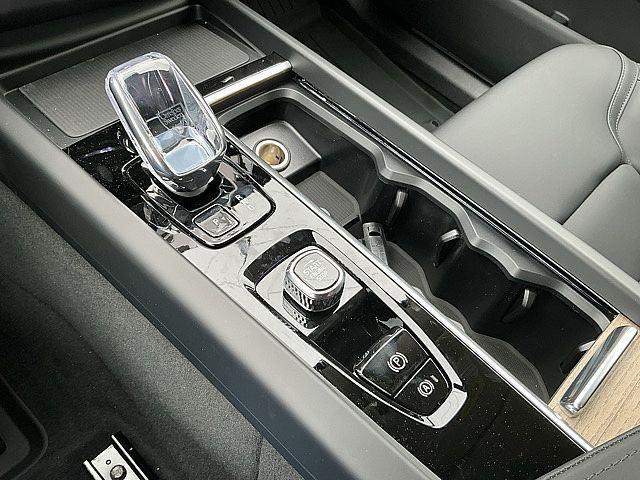 2026 Volvo XC60 Plug-In Hybrid Plus, T8 AWD Electric/Gasoline, Dark
