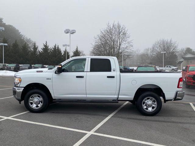 2024 RAM 3500 Tradesman Crew Cab 4x4 64 Box
