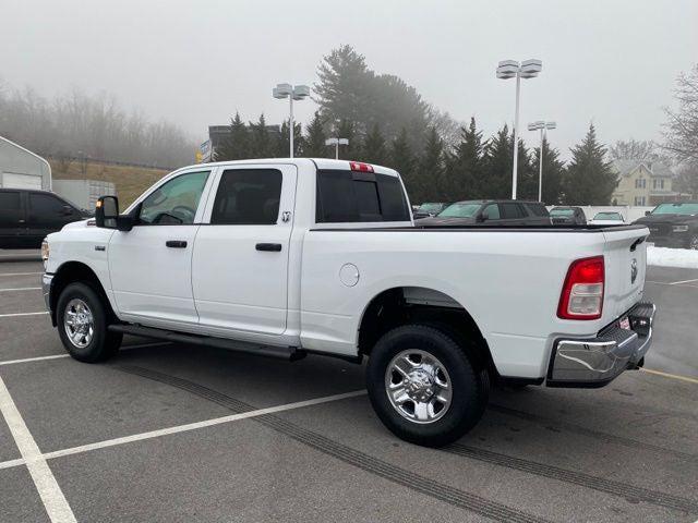 2024 RAM 3500 Tradesman Crew Cab 4x4 64 Box
