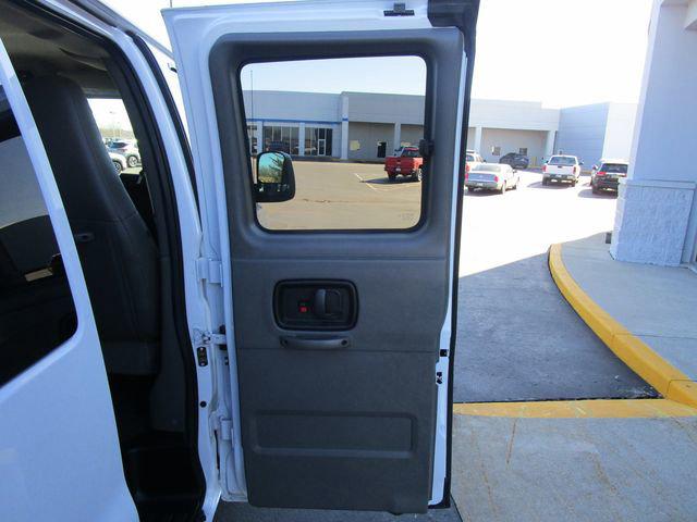 2021 Chevrolet Express Passenger RWD 2500 Regular Wheelbase LT
