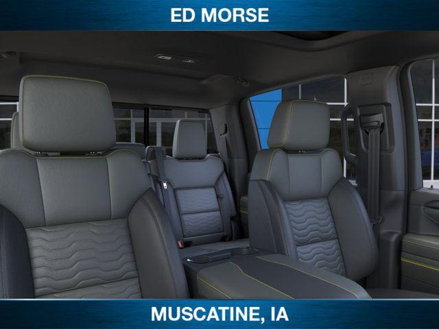 2026 Chevrolet Silverado 2500HD Crew Cab, Standard Bed, XR2, 4WD