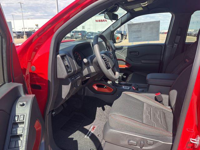 2026 Nissan Frontier Crew Cab PRO-4X 4x4