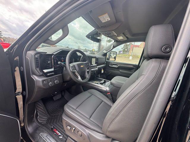 2026 Chevrolet Silverado 2500HD Crew Cab, Standard Bed, LTZ, 4WD