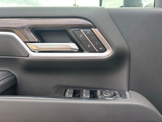 2026 Chevrolet Silverado 2500HD Crew Cab, Standard Bed, LTZ, 4WD