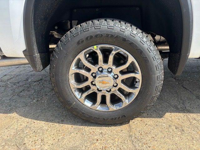 2026 Chevrolet Silverado 2500HD Crew Cab, Standard Bed, LTZ, 4WD
