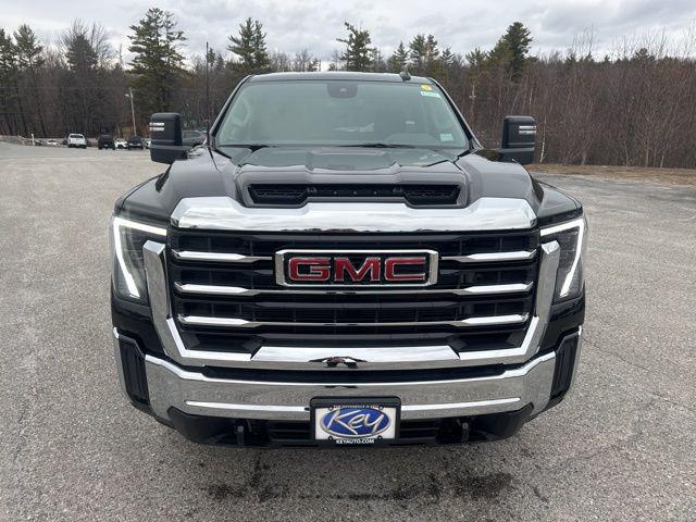 2026 GMC Sierra 2500HD Regular Cab, Long Bed, SLE, 4WD