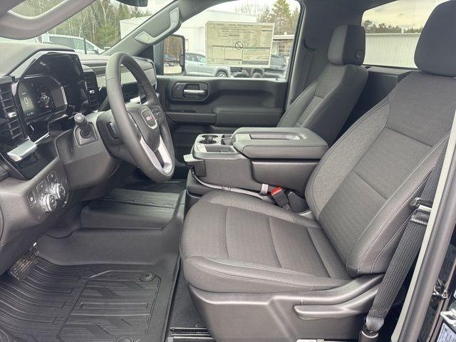 2026 GMC Sierra 2500HD Regular Cab, Long Bed, SLE, 4WD