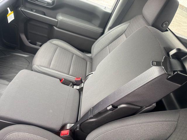 2026 GMC Sierra 2500HD Regular Cab, Long Bed, SLE, 4WD