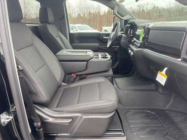 2026 GMC Sierra 2500HD Regular Cab, Long Bed, SLE, 4WD