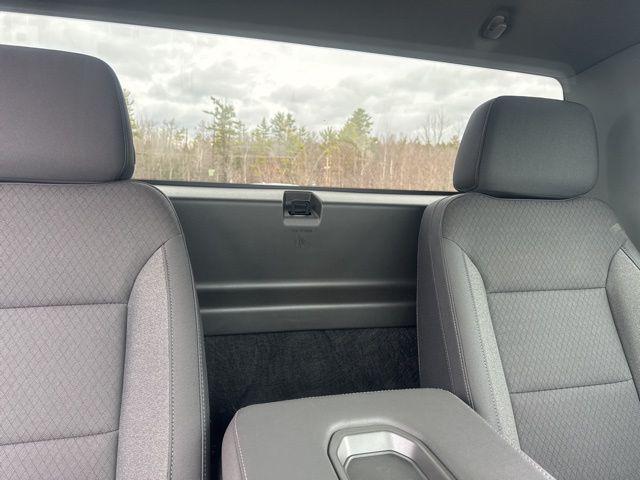 2026 GMC Sierra 2500HD Regular Cab, Long Bed, SLE, 4WD